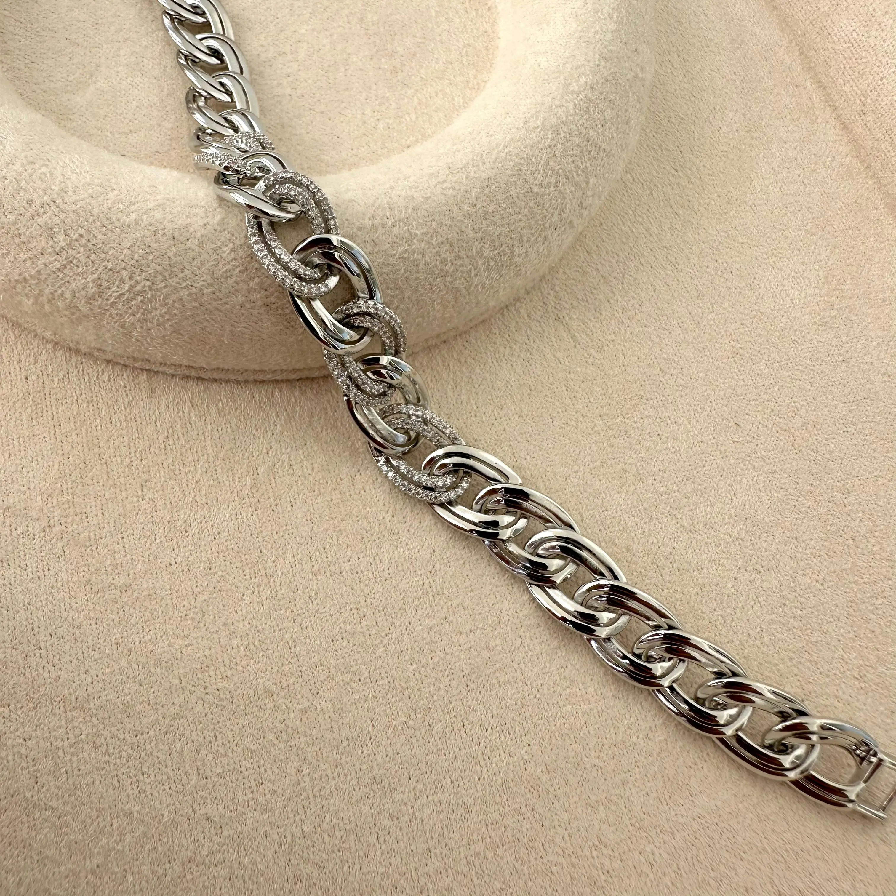 GY0042 Silver Taşlı Zincir Bileklik