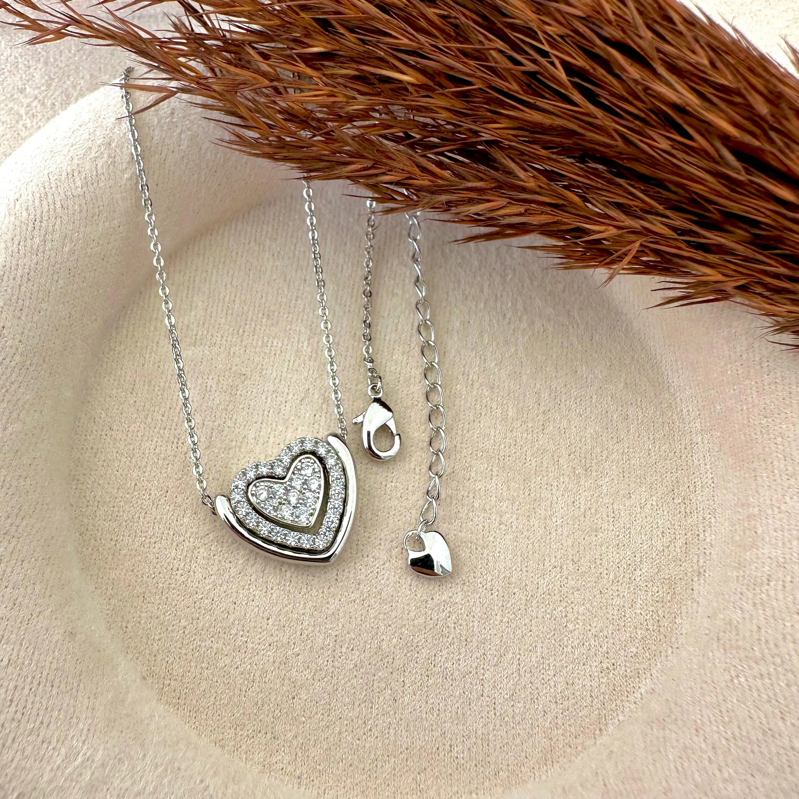 GY0008 Silver Kalp İç İçe Geçmeli Kolye