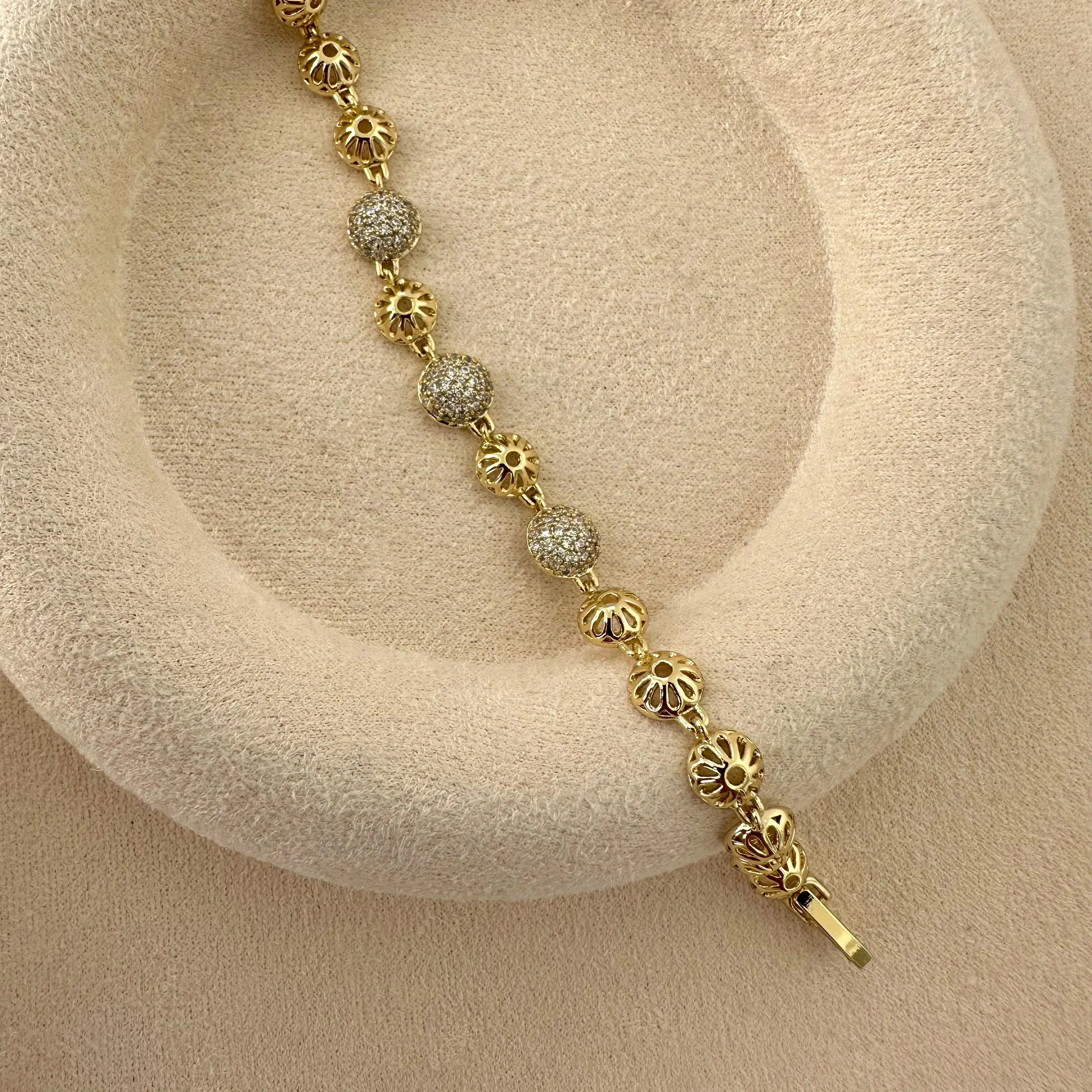 GY0066 Gold Top Sıralı Bileklik