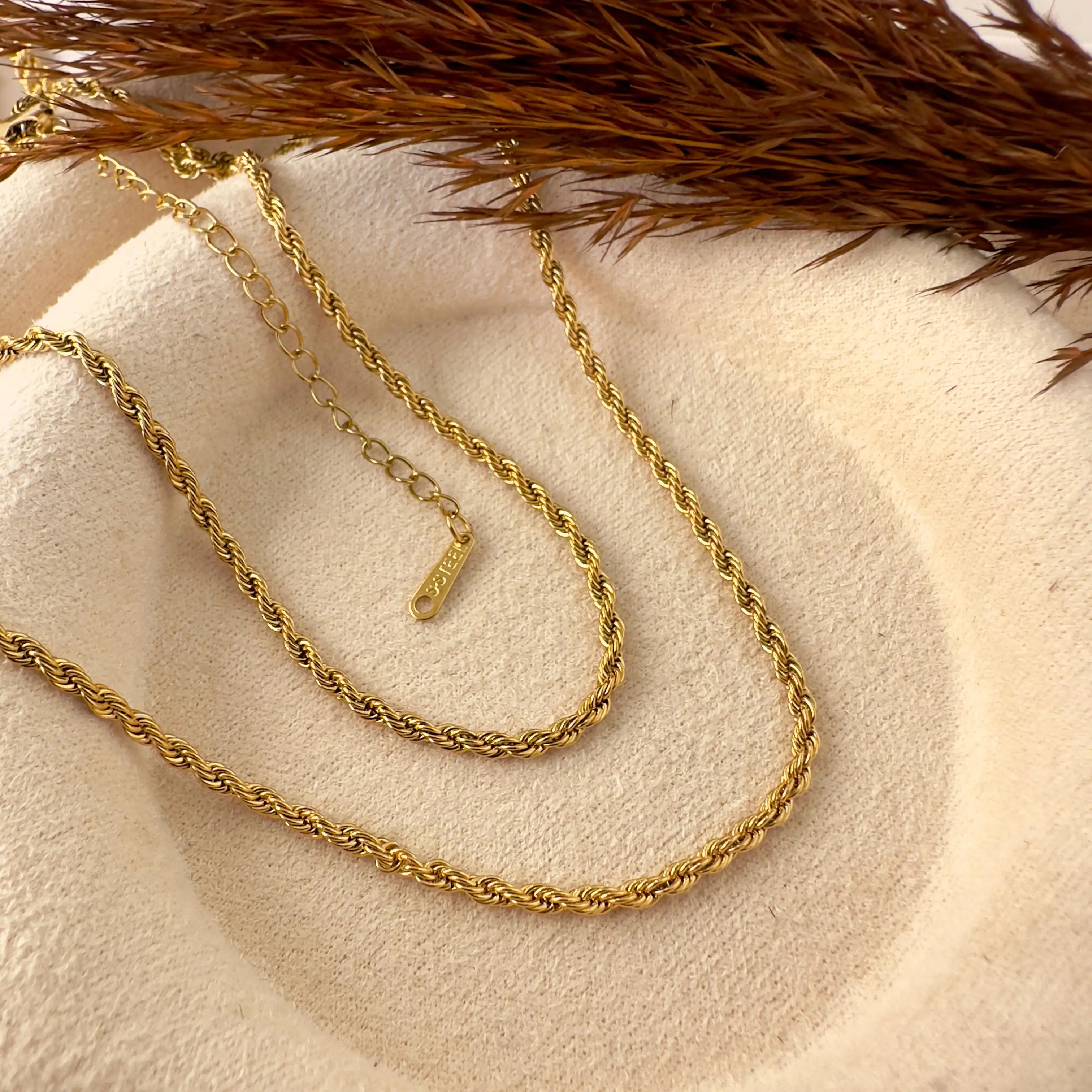 GY0119 Gold Çift Sıra Burgu Zincir Kolye