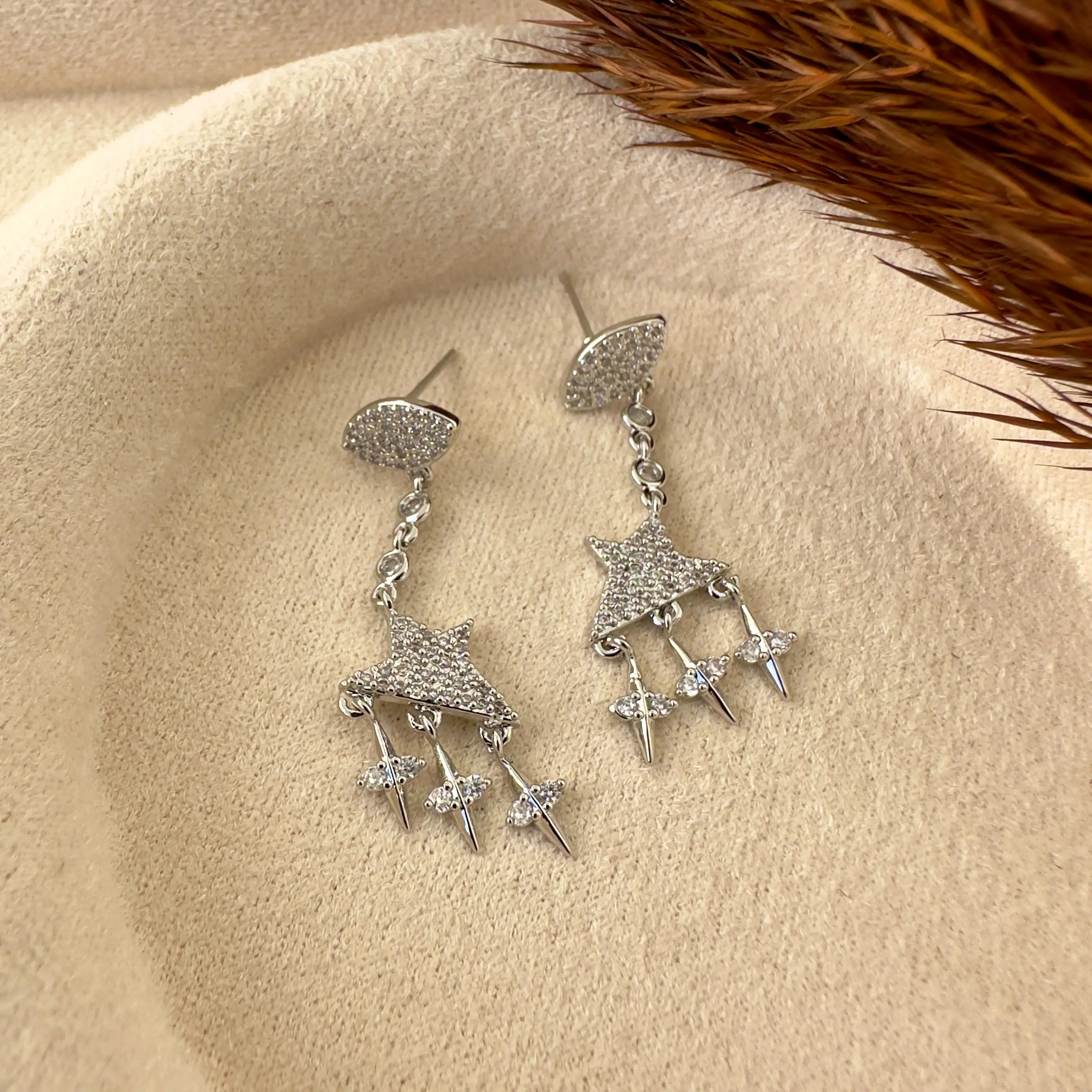 GY0030 Silver Sallantılı Yıldız Küpe