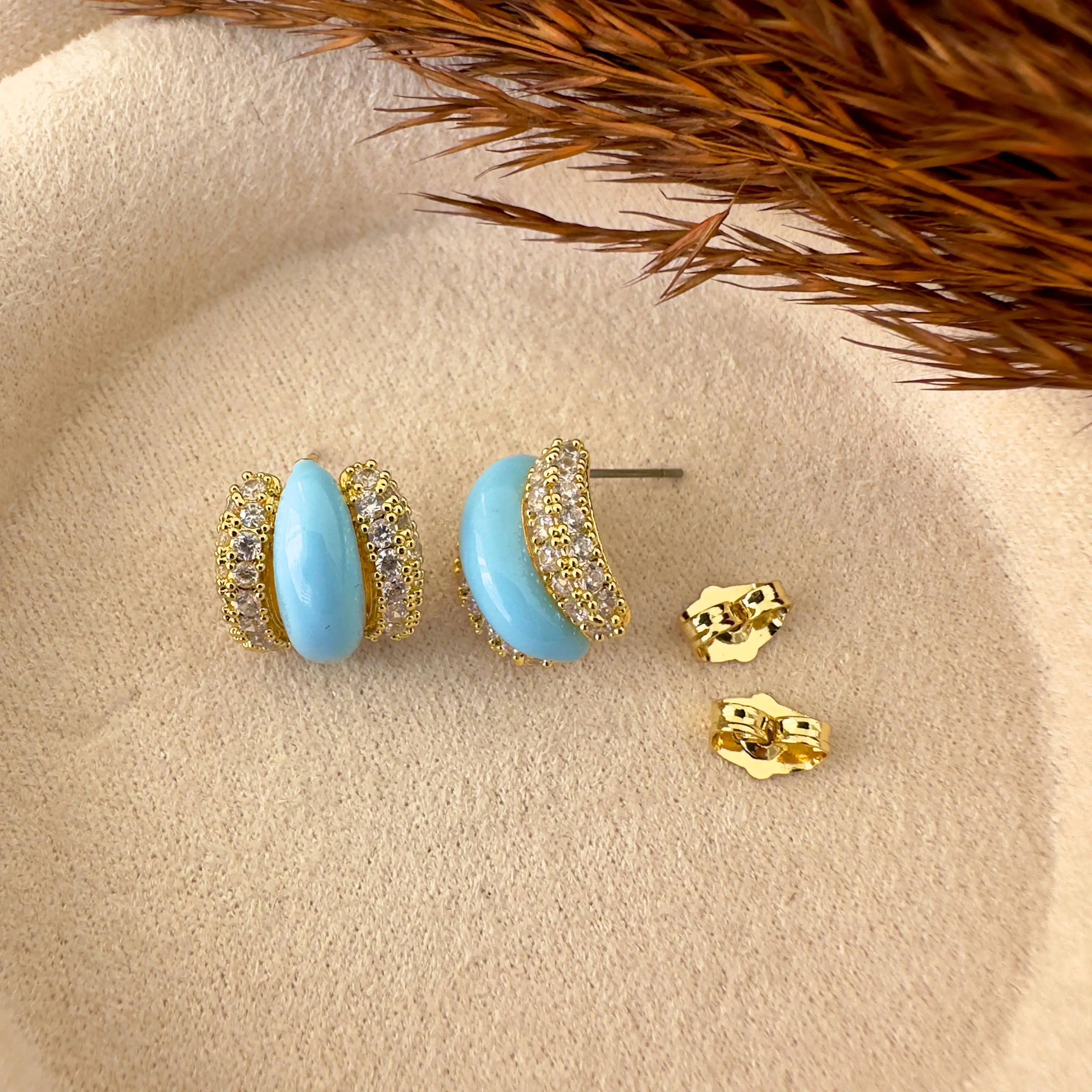 GY0058 Gold Mavi Üç Boğum Küpe