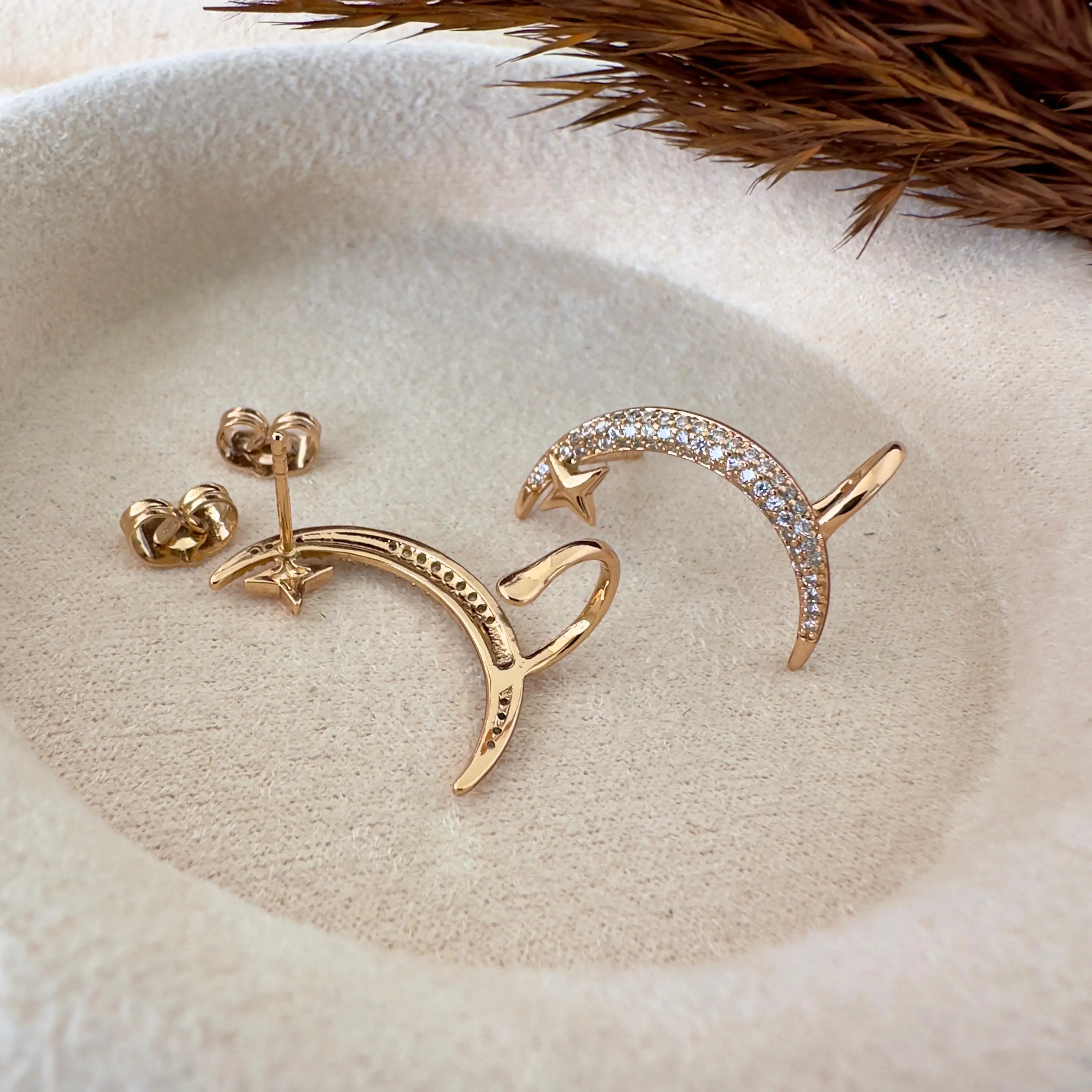 GY0096 Rose Gold Ay Sıkıştırmalı Küpe