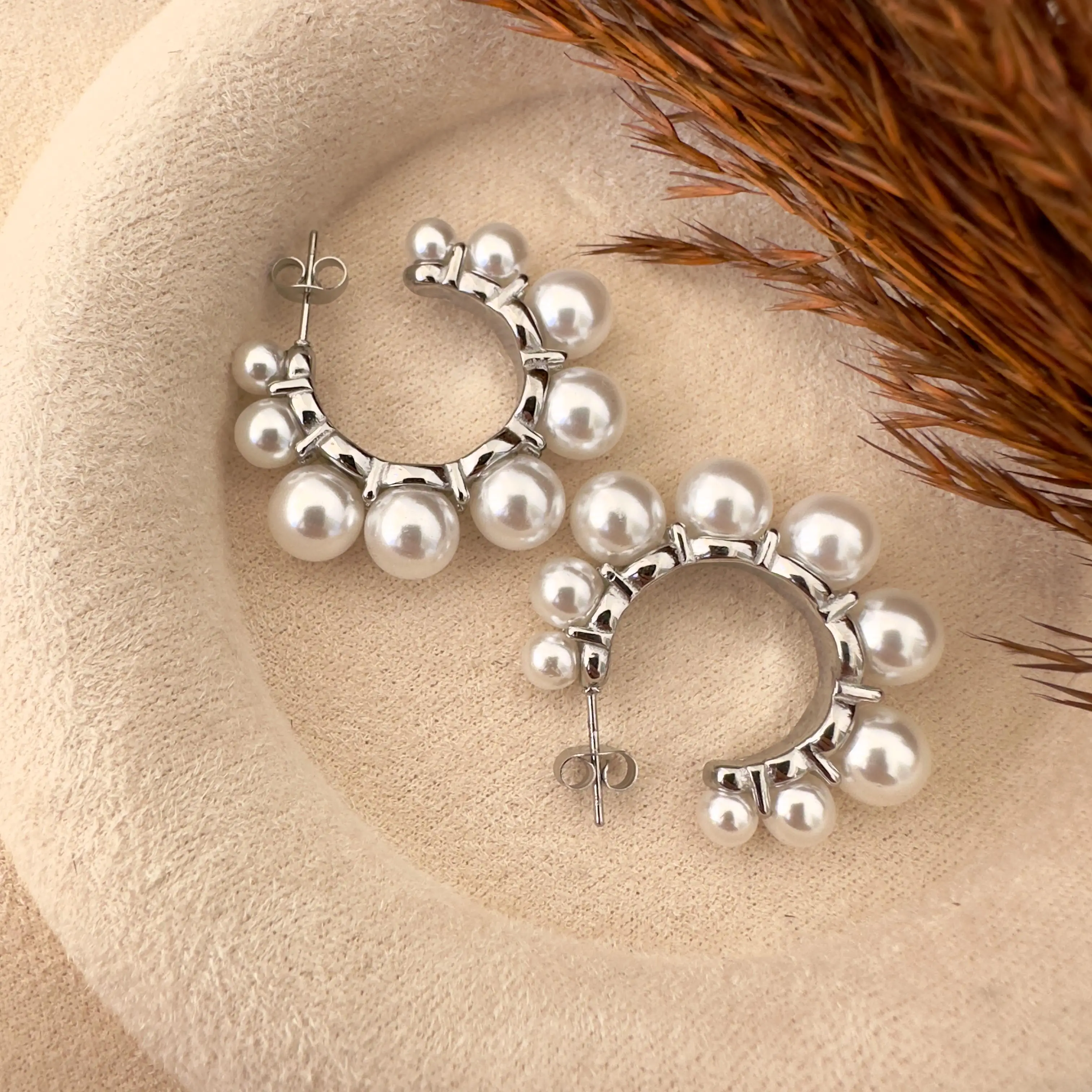 GY0140 Silver İnci Sıralı Halka Küpe