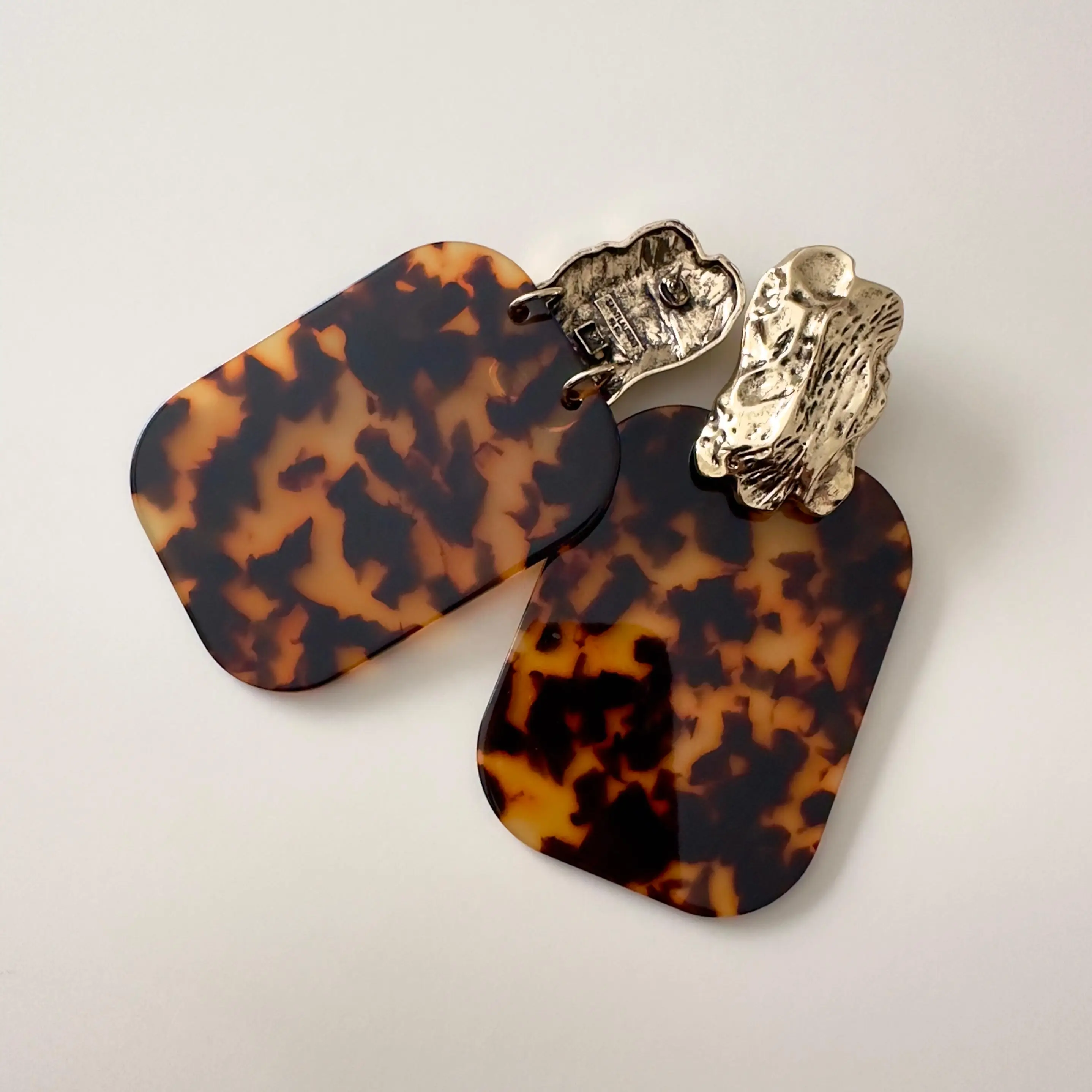 GY0193 Gold Büyük Plaka Leopar Küpe
