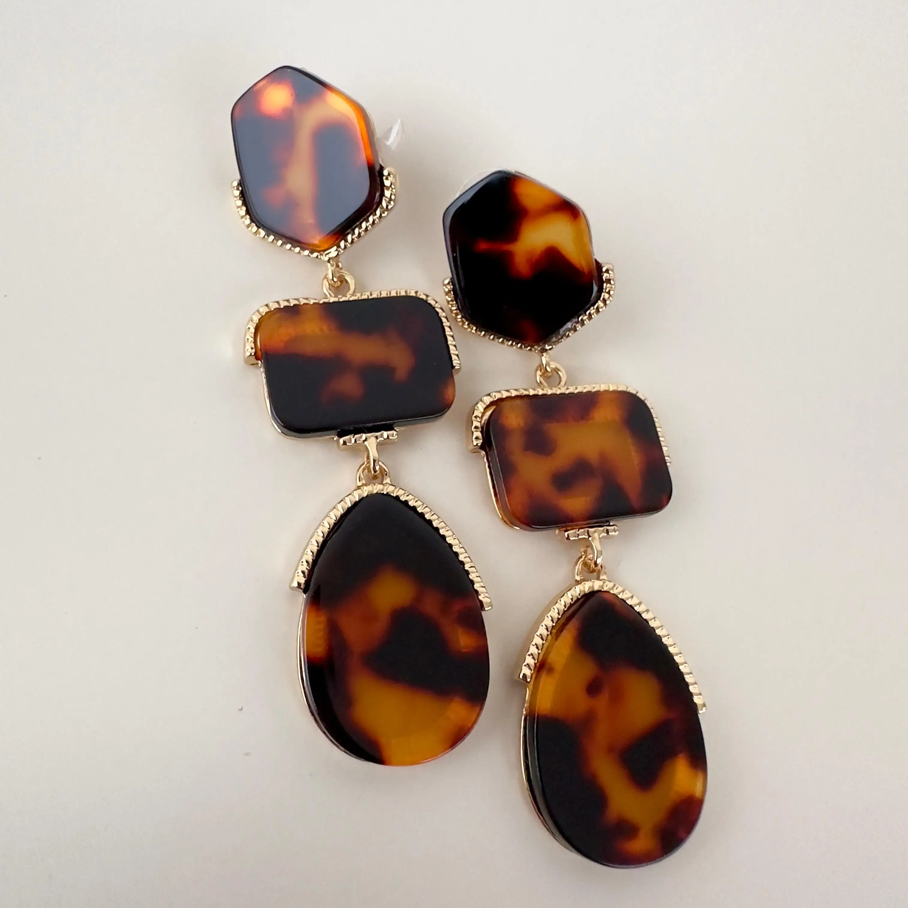 GY0217 Sallantılı Leopar Küpe